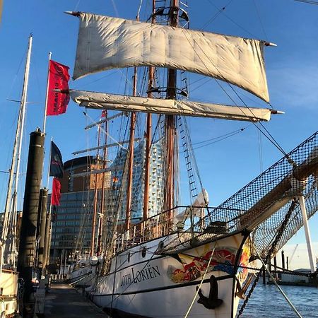 Segelschiff Loth Lorien Hotell Hamburg-Harburg Exteriör bild
