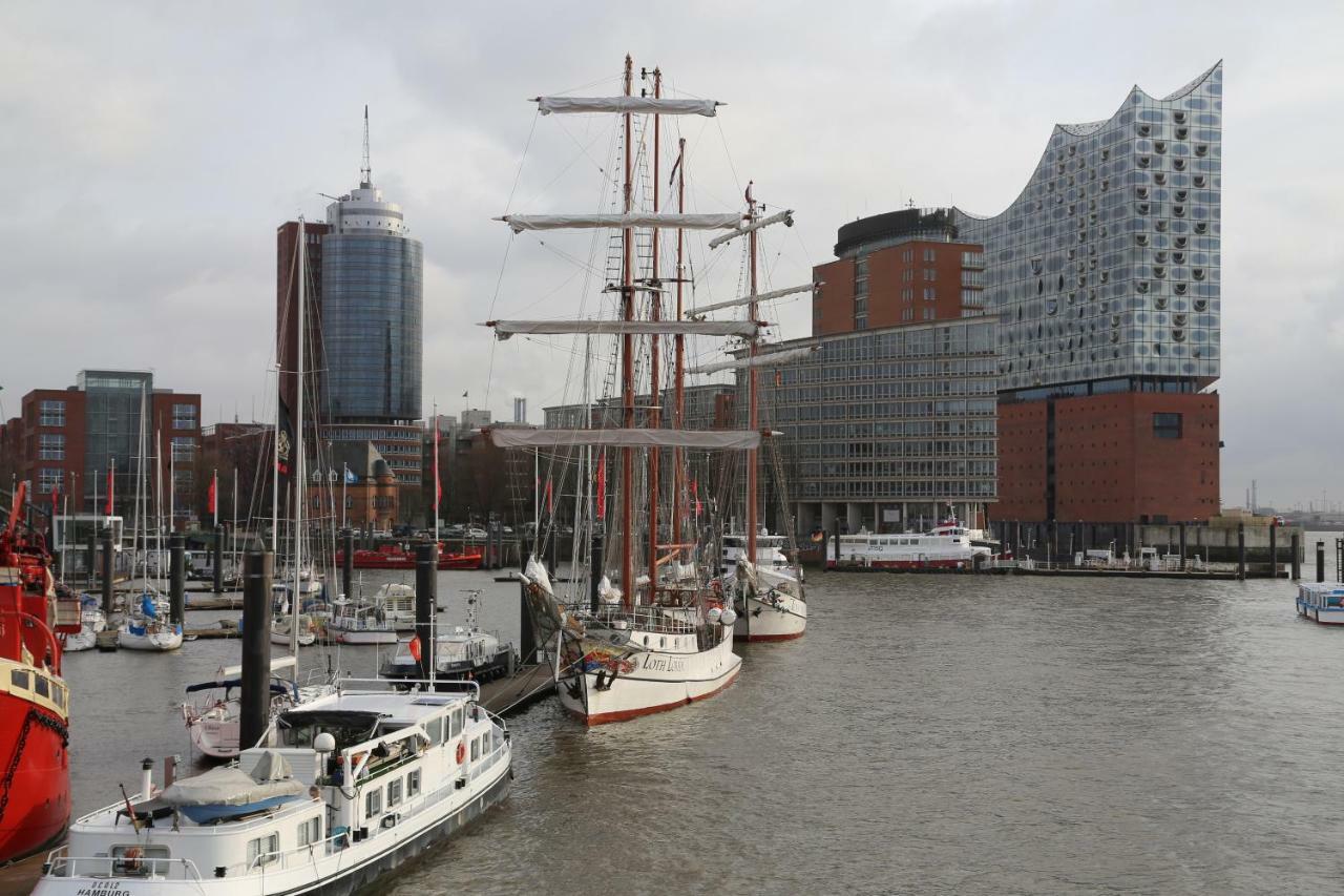 Segelschiff Loth Lorien Hotell Hamburg-Harburg Exteriör bild