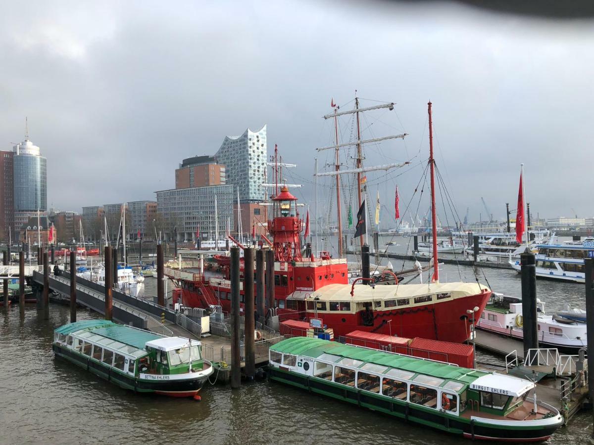 Segelschiff Loth Lorien Hotell Hamburg-Harburg Exteriör bild