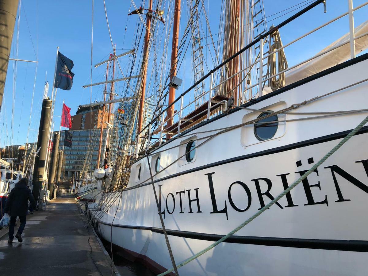 Segelschiff Loth Lorien Hotell Hamburg-Harburg Exteriör bild