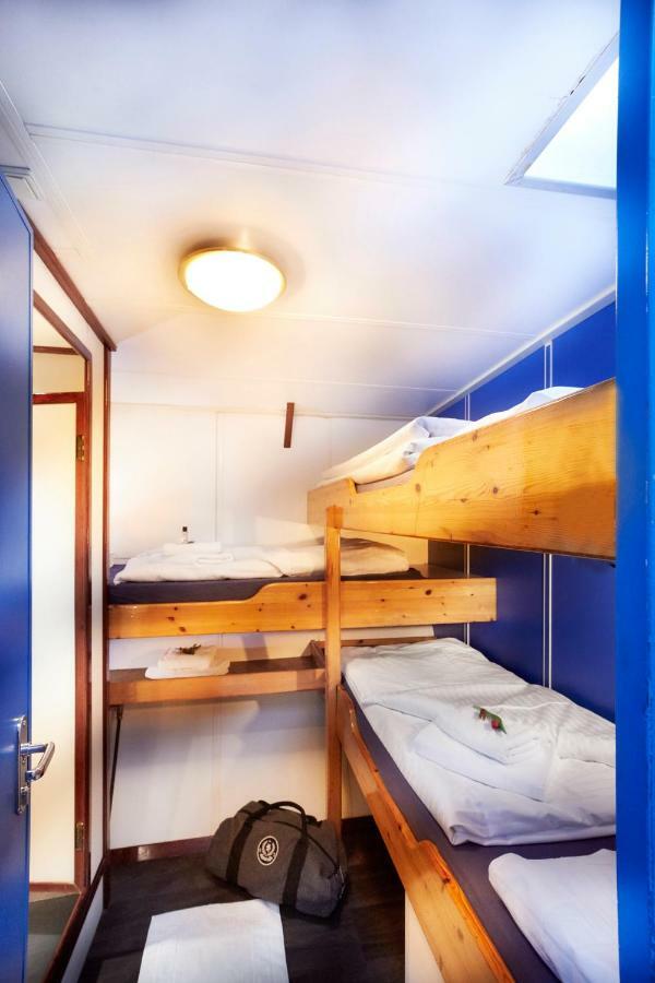 Segelschiff Loth Lorien Hotell Hamburg-Harburg Exteriör bild