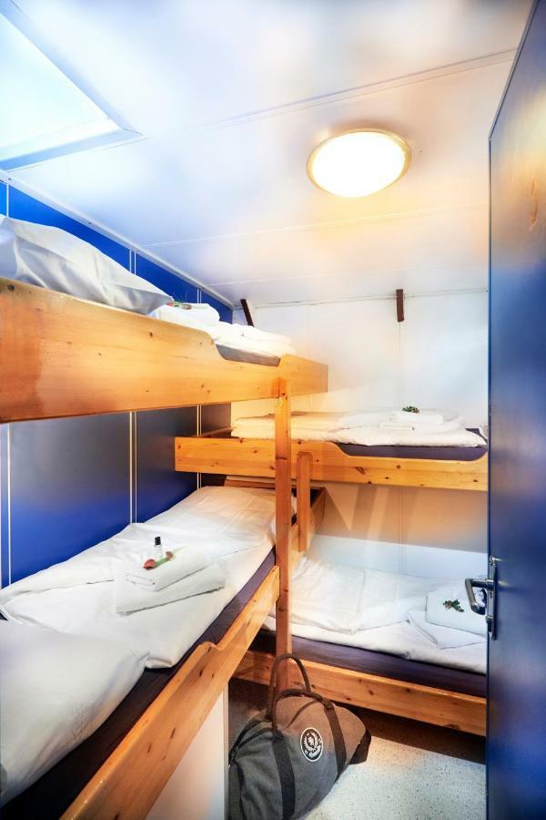 Segelschiff Loth Lorien Hotell Hamburg-Harburg Exteriör bild